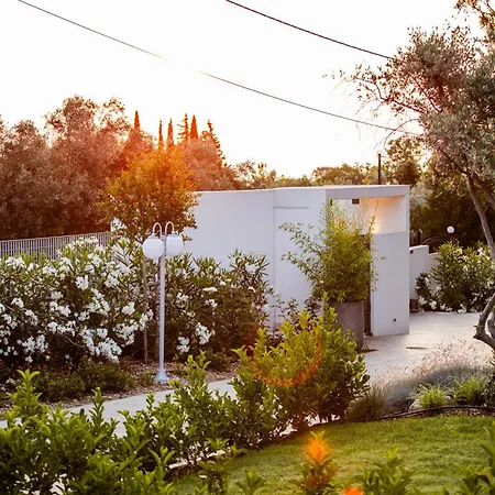 Villa 4 Roses Pool Litochoro