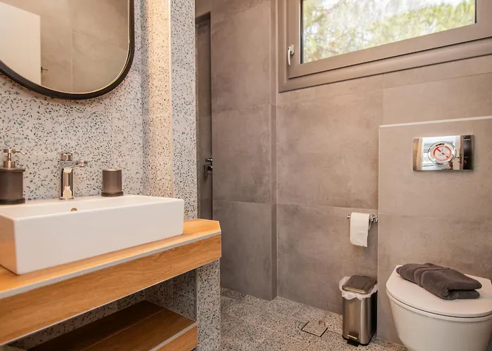 4 Roses Pool Villa Litóchoron